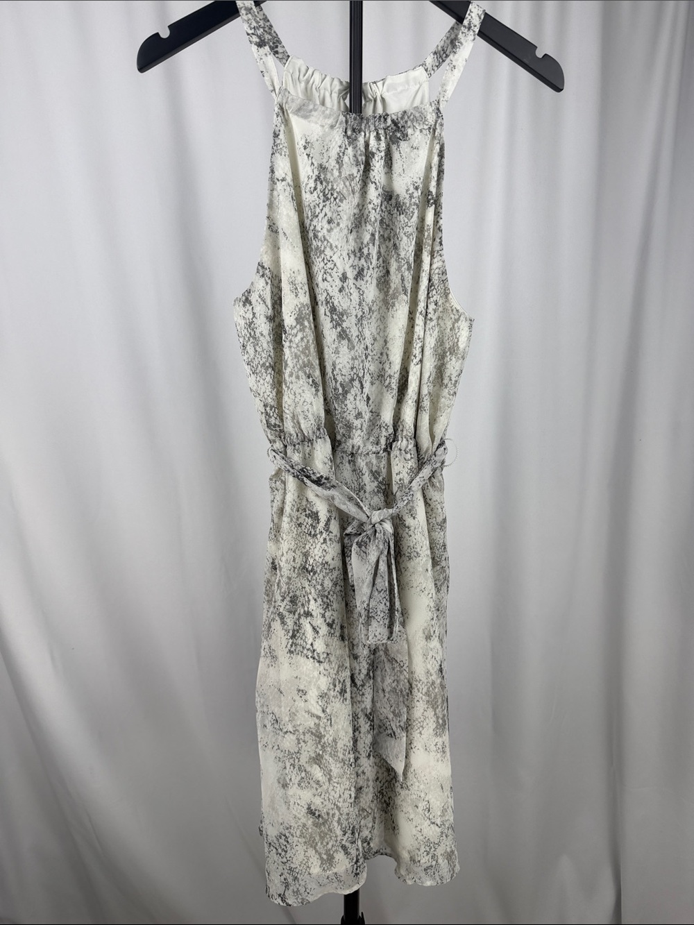 Banana Republic Ivory Gray Snakeskin Print Belted Halter Dress Size 6
